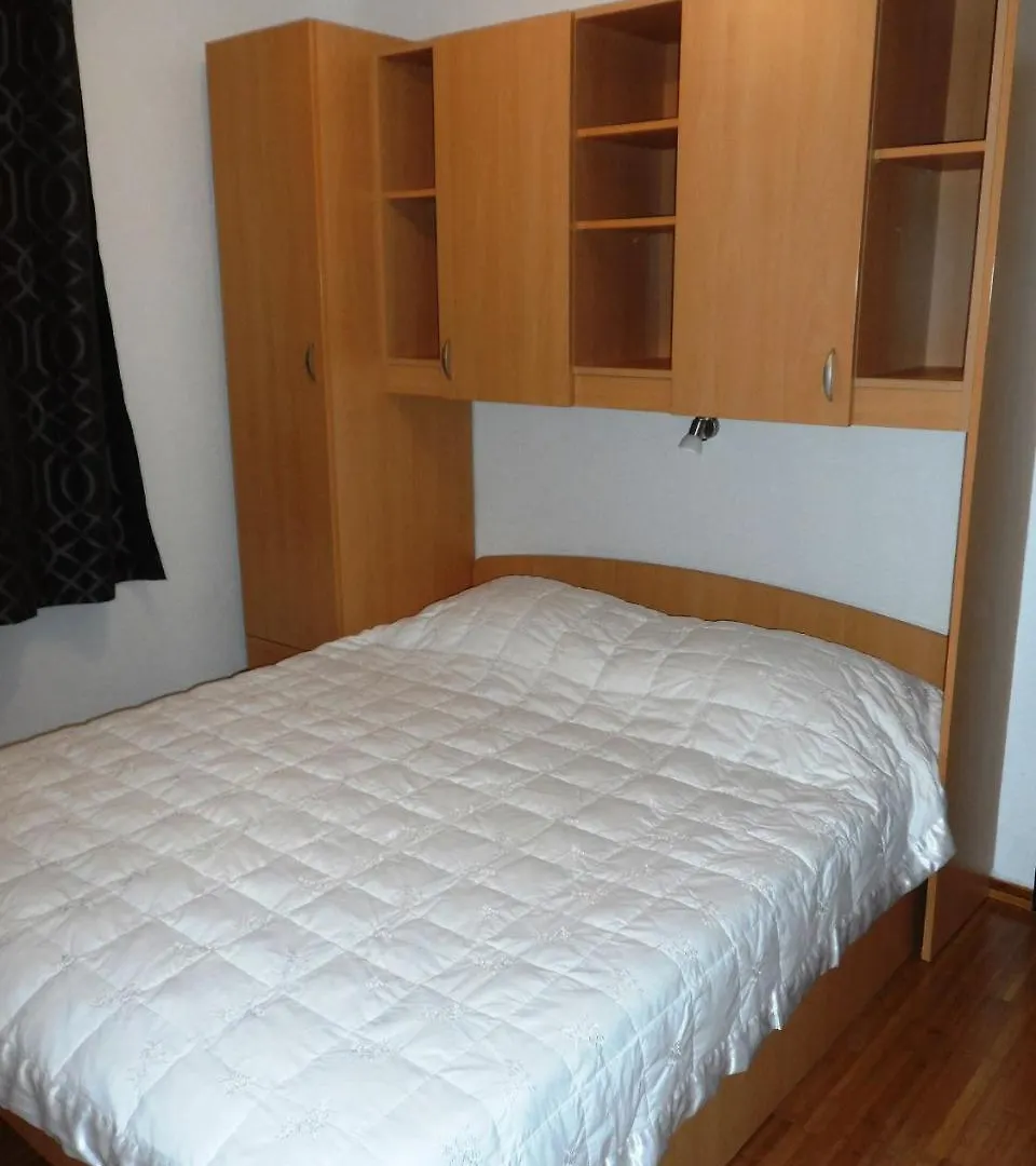 Apartment In Punat/Insel Krk 13350